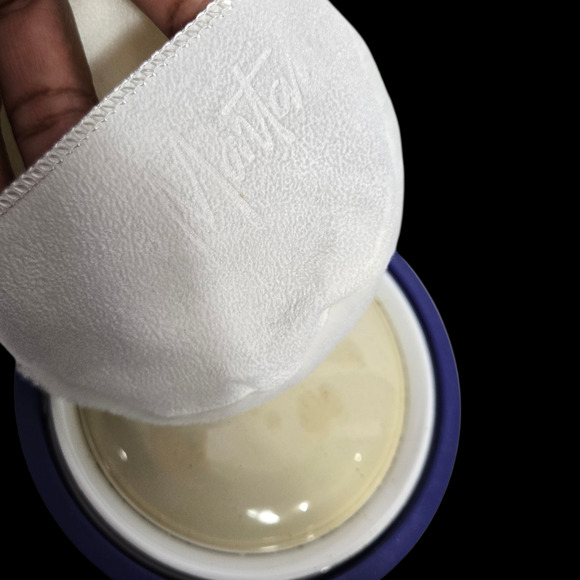 Montana Douceur de Peau Body Powder Vintage Scent 80s French Unused Retro Vanity - Picture 8 of 10